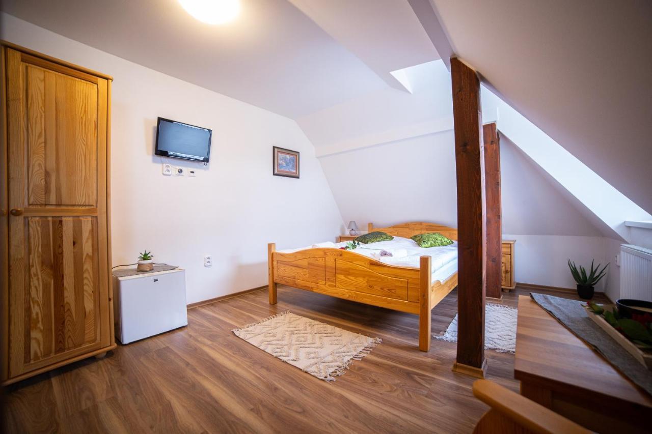 Penzion Palatin Rajecké Teplice Exterior foto