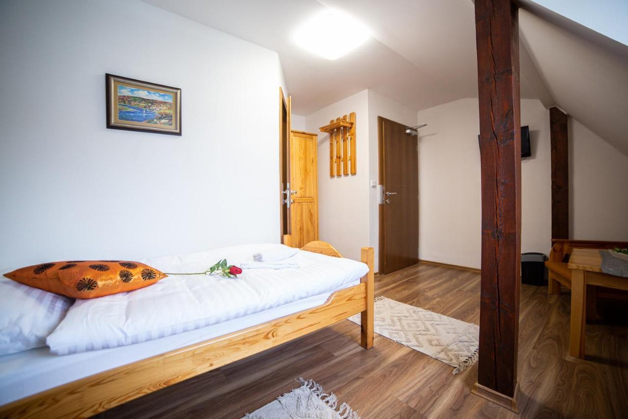 Penzion Palatin Rajecké Teplice Exterior foto
