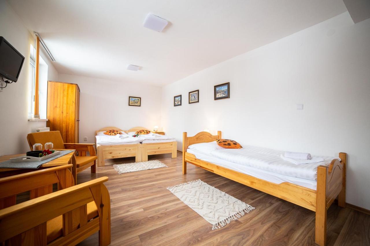 Penzion Palatin Rajecké Teplice Exterior foto